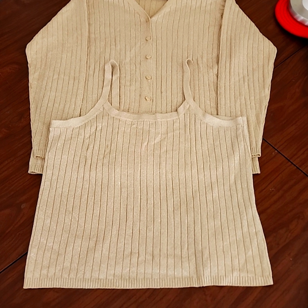 Cami sweater set Gold sparkle. Size 14/16